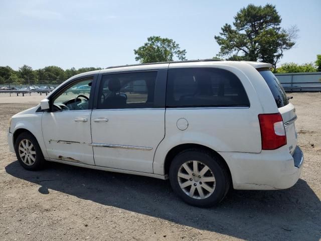 2013 Chrysler Town & Country Touring