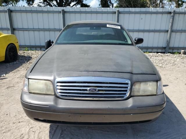 2000 Ford Crown Victoria Police Interceptor