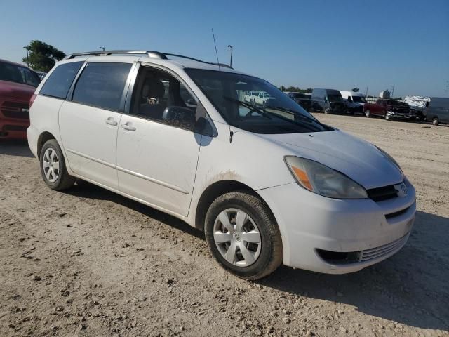 2005 Toyota Sienna CE