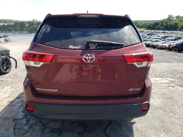 2018 Toyota Highlander SE