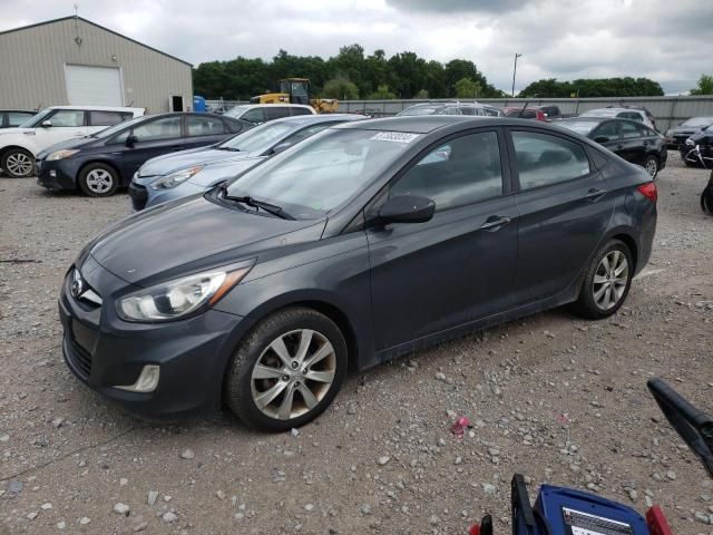 2012 Hyundai Accent GLS