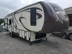 Vehiculos salvage en venta de Copart Des Moines, IA: 2015 Sierra 5th Wheel