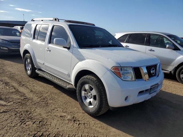 2007 Nissan Pathfinder LE