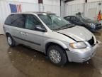 2006 Chrysler Town & Country