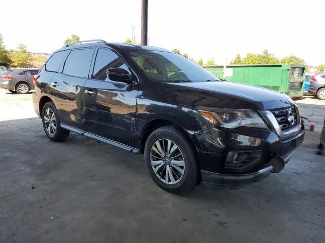 2018 Nissan Pathfinder S