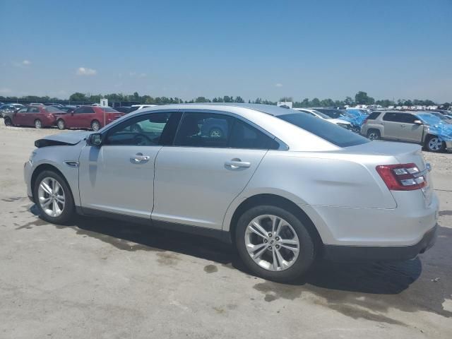 2018 Ford Taurus SEL