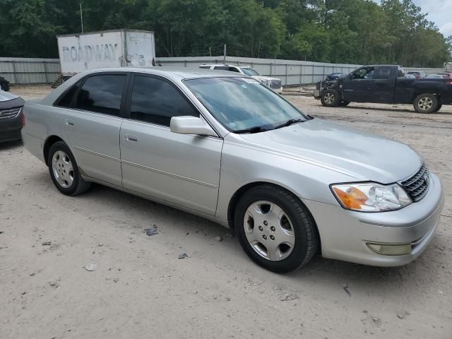 2004 Toyota Avalon XL