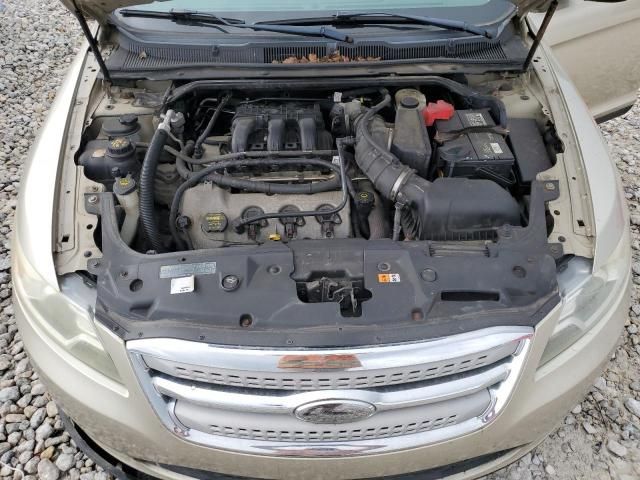 2010 Ford Taurus SEL