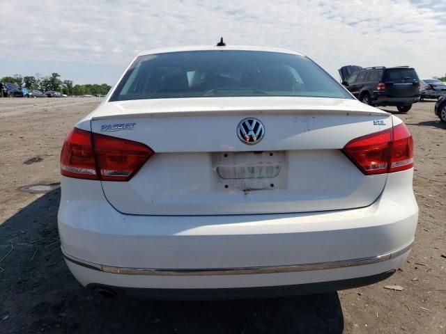 2013 Volkswagen Passat SEL