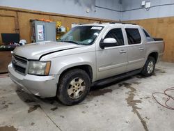 Salvage cars for sale from Copart Kincheloe, MI: 2007 Chevrolet Avalanche K1500