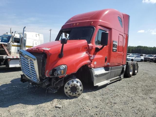 2017 Freightliner Cascadia 125