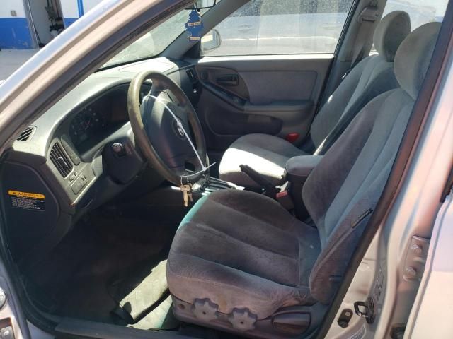 2004 Hyundai Elantra GLS