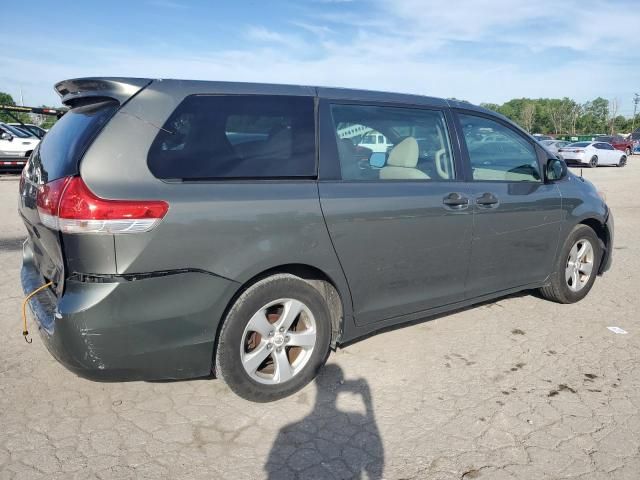 2012 Toyota Sienna