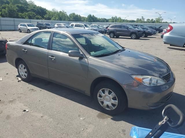 2004 Toyota Camry LE