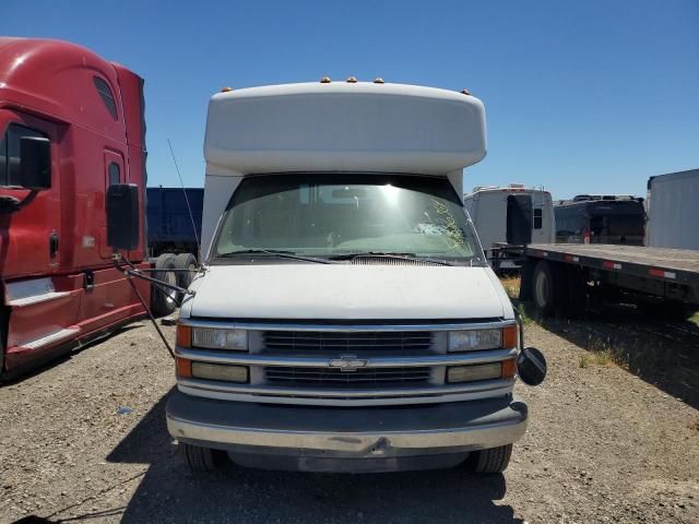 2000 Chevrolet Express G3500