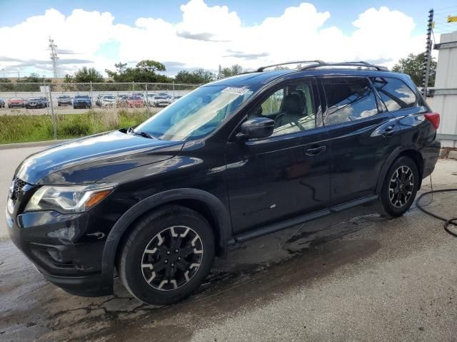 2020 Nissan Pathfinder SV