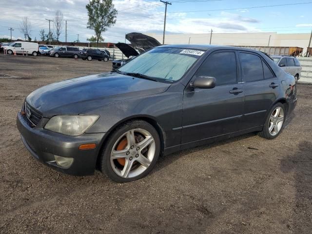 2005 Lexus IS 300