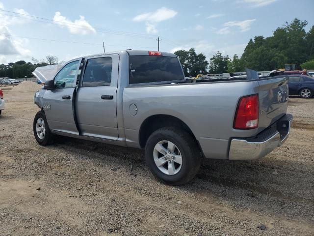 2022 Dodge RAM 1500 Classic SLT