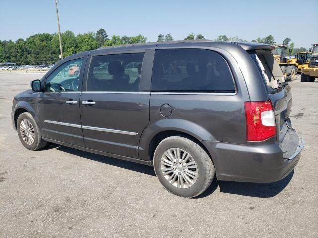 2016 Chrysler Town & Country Touring L