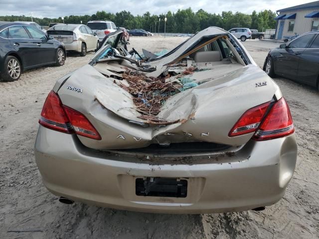 2005 Toyota Avalon XL