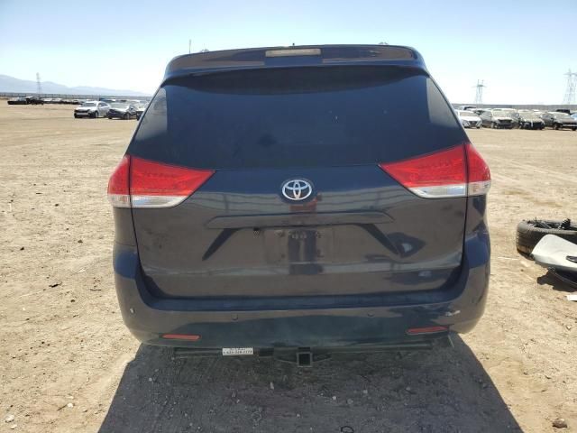 2011 Toyota Sienna XLE