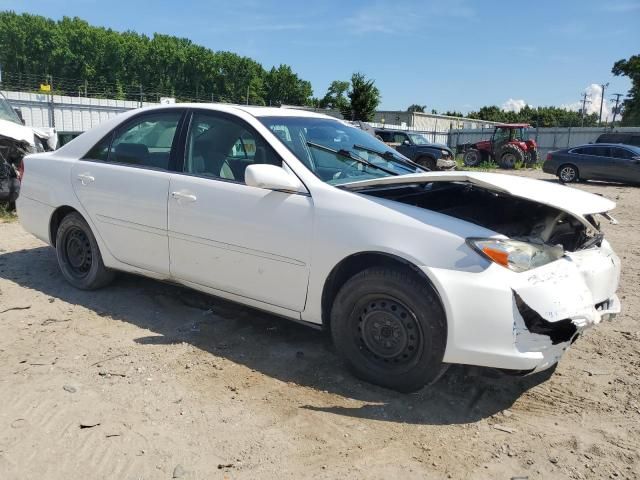 2004 Toyota Camry LE