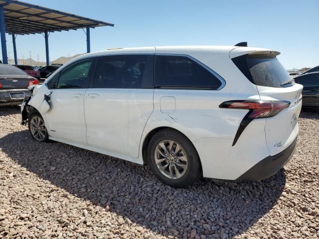 2021 Toyota Sienna LE