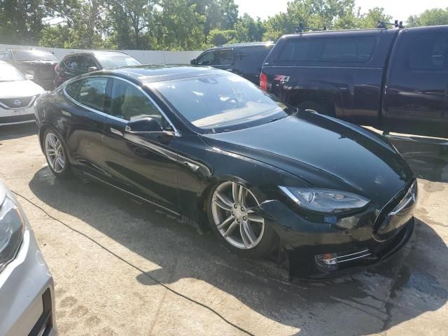 2015 Tesla Model S