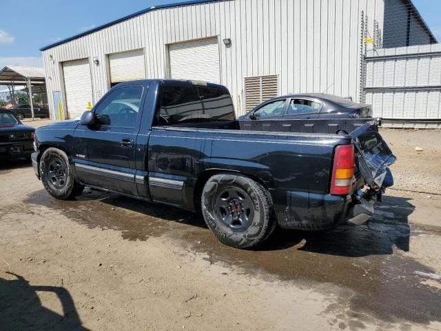 2000 Chevrolet Silverado C1500