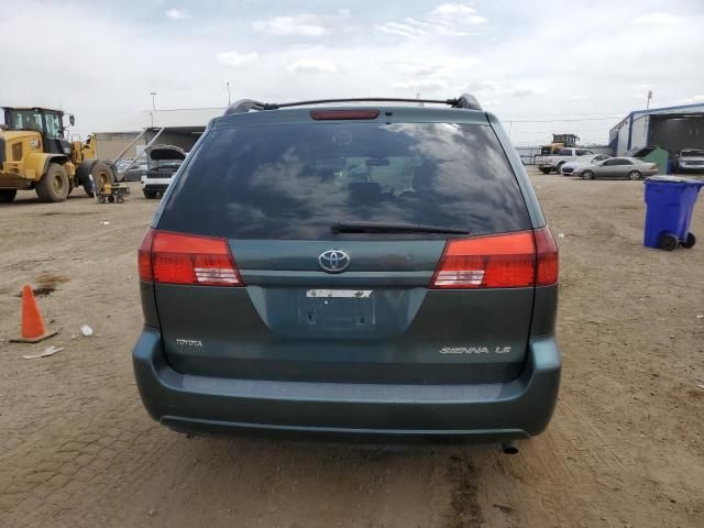 2004 Toyota Sienna CE