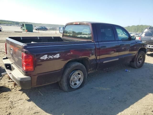 2005 Dodge Dakota Quattro