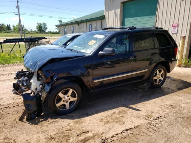 2005 Jeep Grand Cherokee Laredo