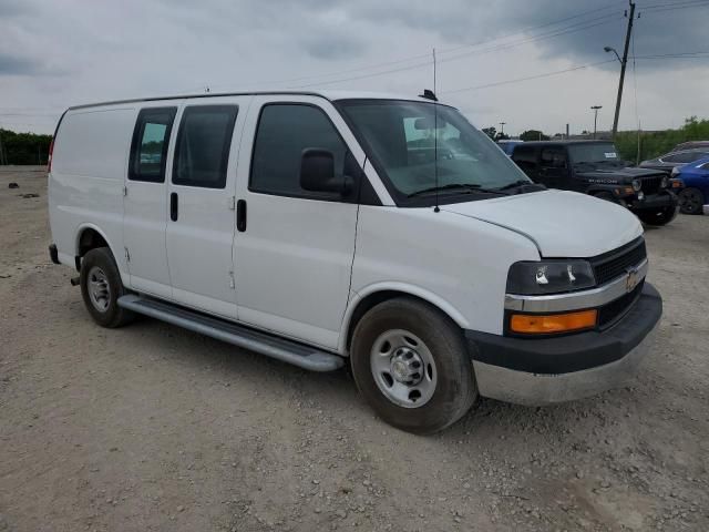 2022 Chevrolet Express G2500