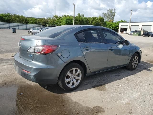 2013 Mazda 3 I