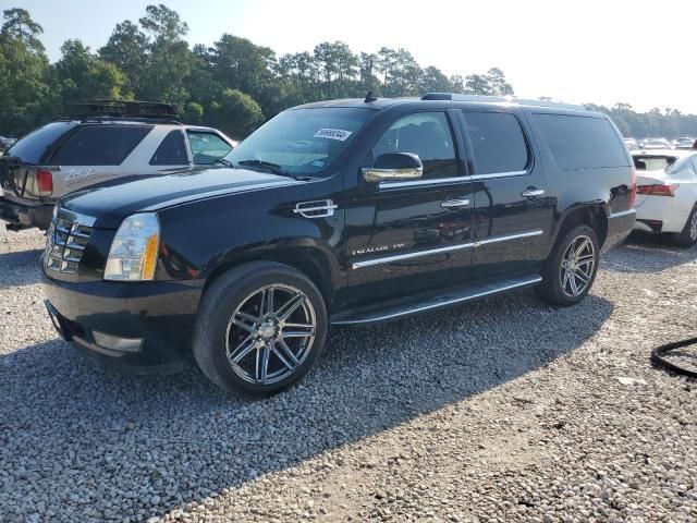 2013 Cadillac Escalade ESV Luxury