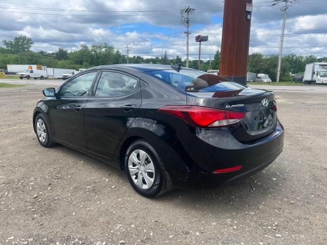 2016 Hyundai Elantra SE