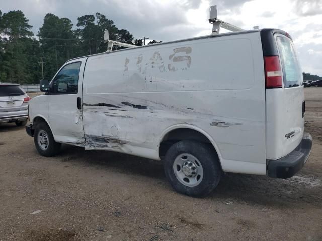 2014 Chevrolet Express G2500