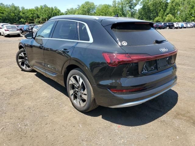 2022 Audi E-TRON Premium Plus