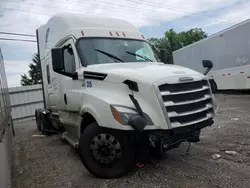 Camiones salvage sin ofertas aún a la venta en subasta: 2020 Freightliner Cascadia 126