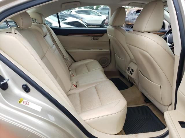 2014 Lexus ES 300H