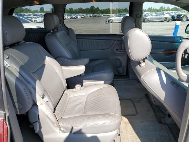 2008 Toyota Sienna XLE