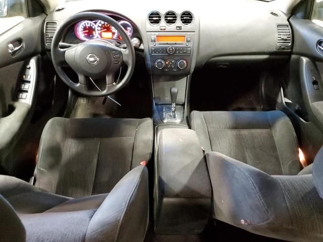 2010 Nissan Altima Base