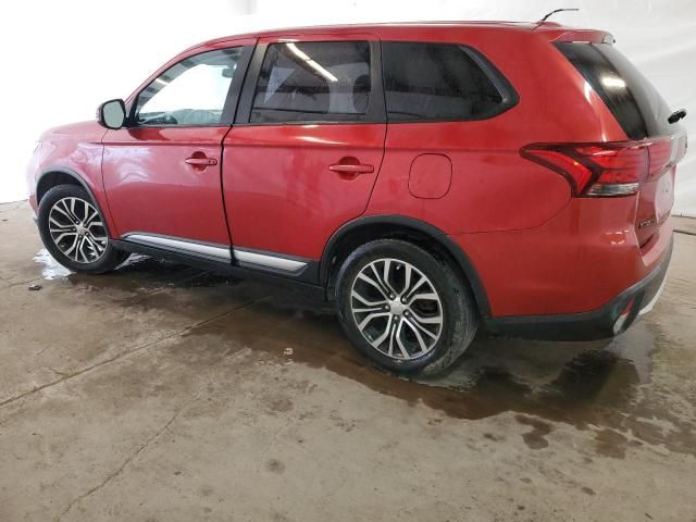 2016 Mitsubishi Outlander SE