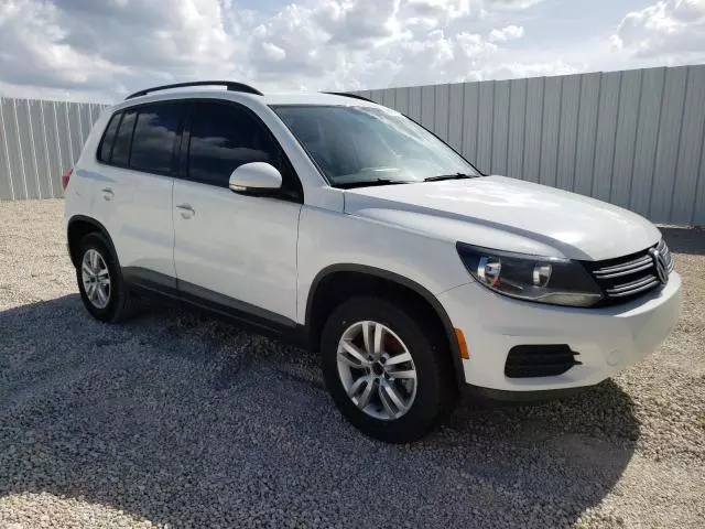 2016 Volkswagen Tiguan S