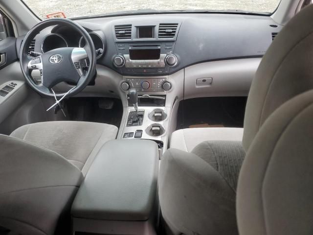 2012 Toyota Highlander Base