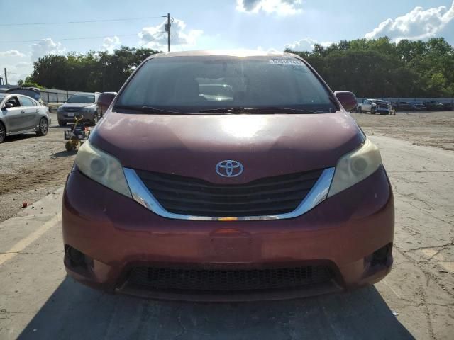 2012 Toyota Sienna LE