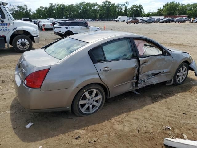 2004 Nissan Maxima SE