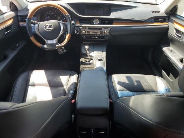 2015 Lexus ES 300H