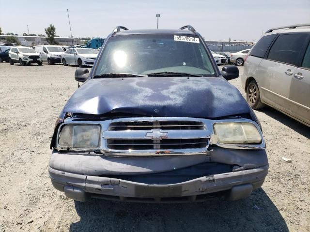 2003 Chevrolet Tracker