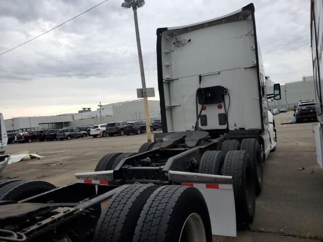 2015 Kenworth Construction T680